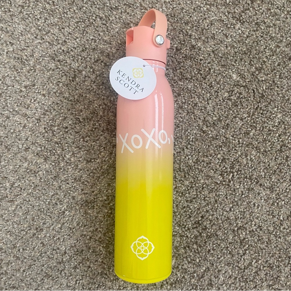 NWT Kendra Scott Swig Insulated Stainless Steel Water Bottle